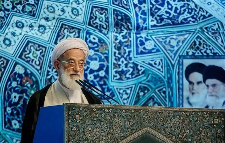 امامی کاشانی: رای‌دهندگان به ترامپ در پیشگاه خدا مسئول هستند