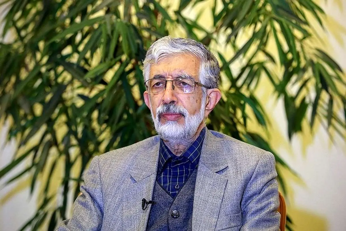 حمله حداد عادل به دولت و اصلاحطلبان