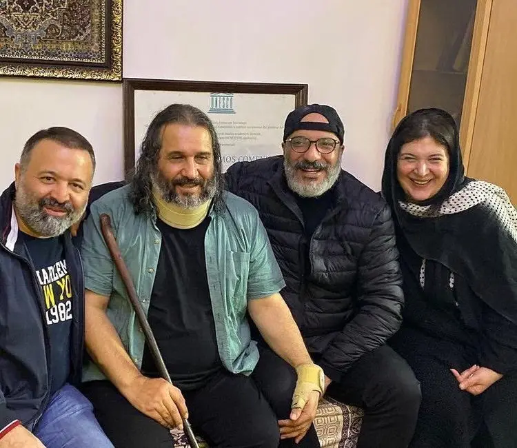 (عکس) عیادت امیر جعفری و همسرش از عمو فردوس