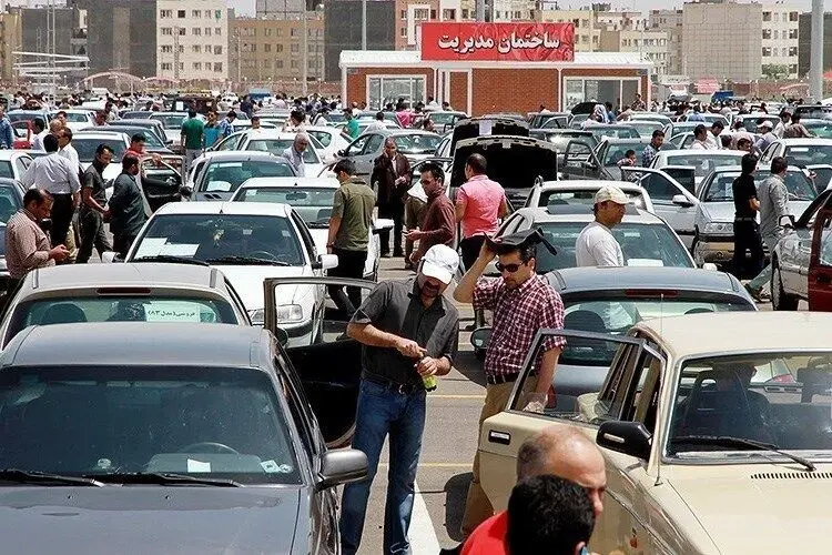 قیمت روز خودروهای سایپا و ایران خودرو؛ الاکلنگ قیمت‌ها در بازار