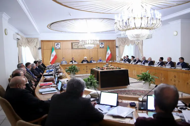 روحانی: در مذاکره و صحبت کردن با هیچ کس مشکلی نداریم