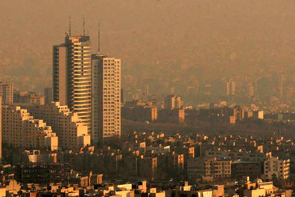 هوای تهران همچنان آلوده؛ مدارس روز شنبه ۷ دی ماه ۹۸ تعطیل نیست