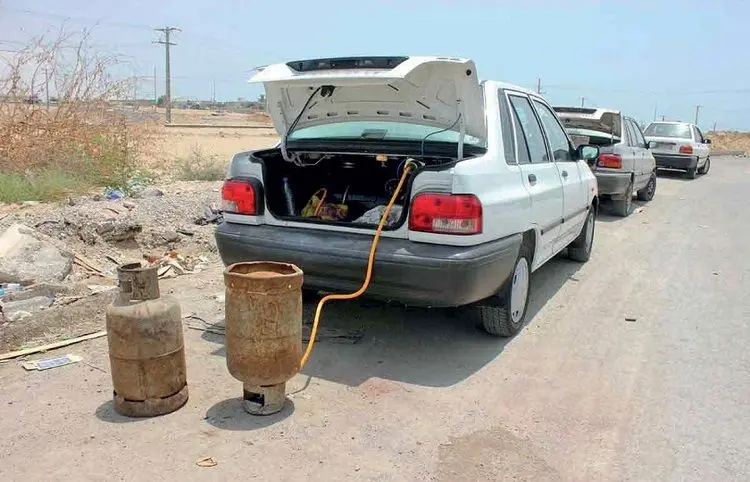 جولان بمب‌هاى متحرک در خیابان‌های شیراز!