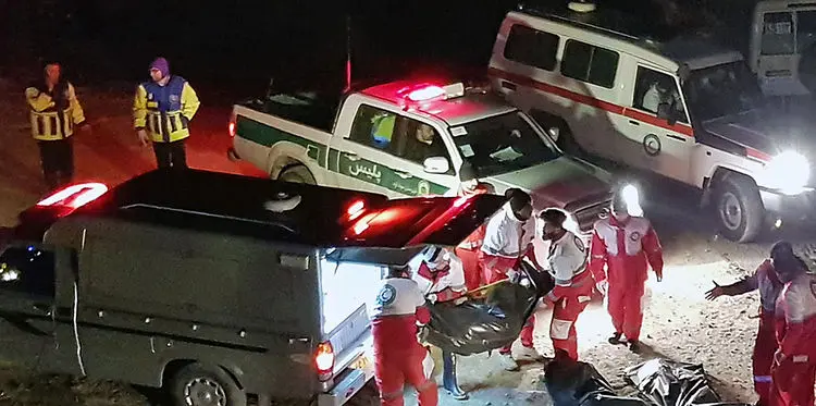 عامل واژگونی اتوبوس تهران-گنبد مشخص شد