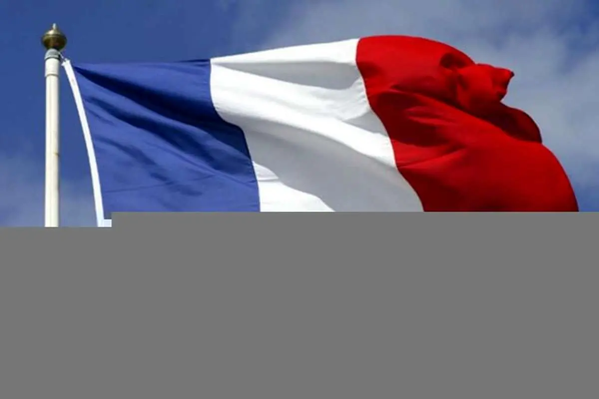 فرانسه: با وجود درخواست ترامپ در برجام می‌مانیم