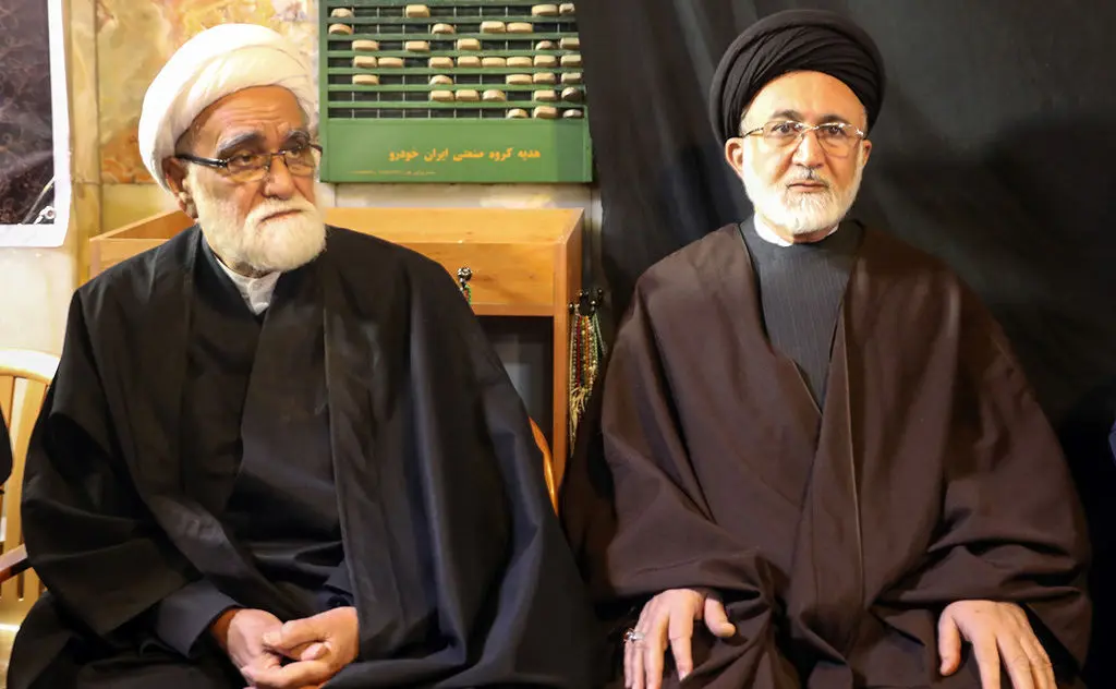 (تصاویر) چهره‌ها در مراسم تشییع  آیت الله رسولی محلاتی