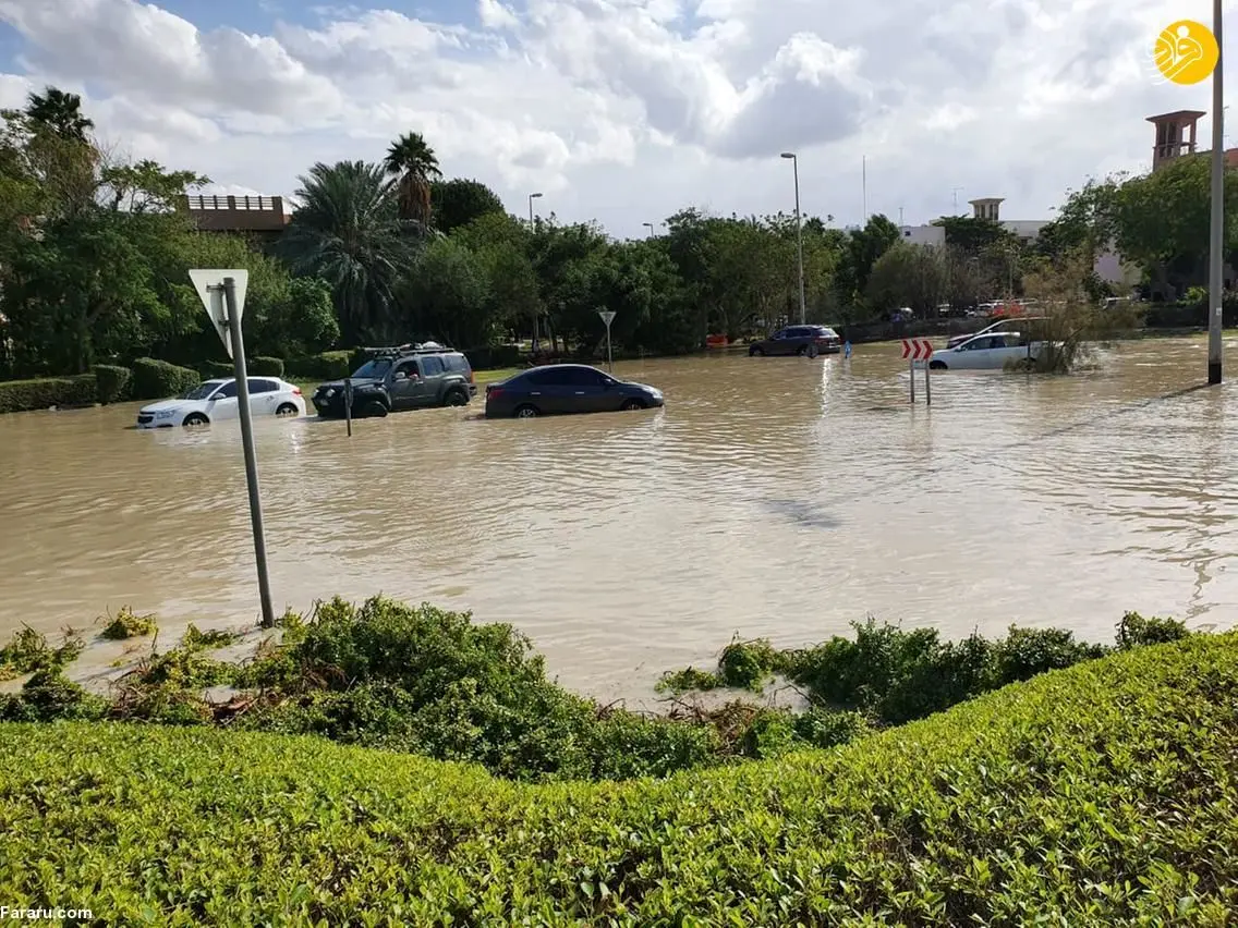 (تصاویر) سیل در شهر و فرودگاه دبی