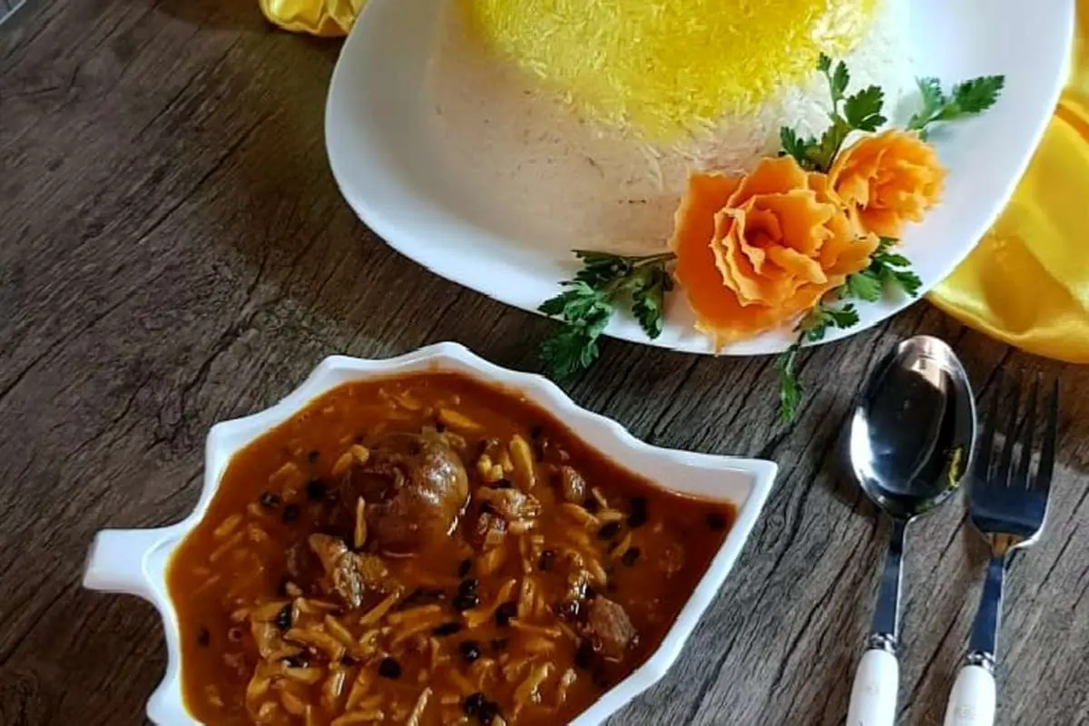 طرز تهیه خورشت خلال کرمانشاهی؛ اصیل و خوشمزه