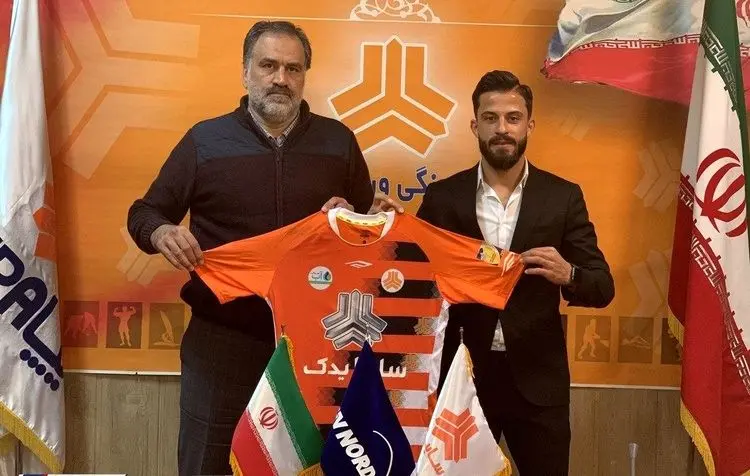 مصدوم همیشگی استقلال به سایپا پیوست