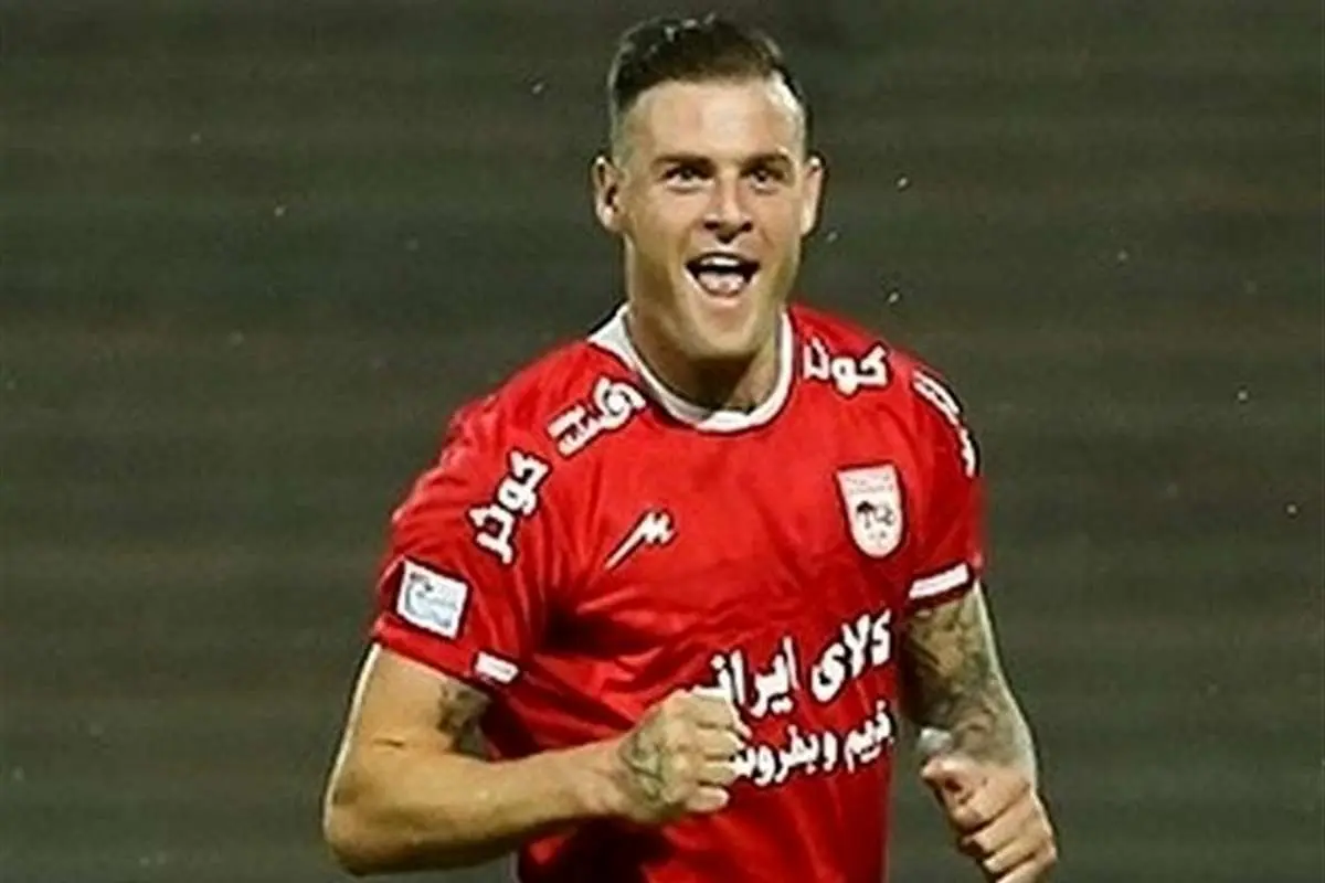 مهاجم جدید پرسپولیس صفحه اینستاگرام باشگاه را فالو کرد