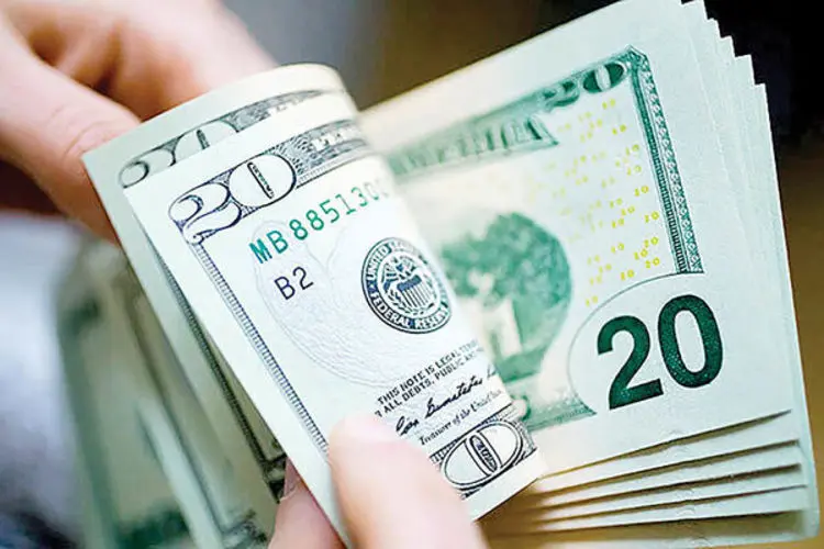 ماشه افزایش قیمت دلار؟