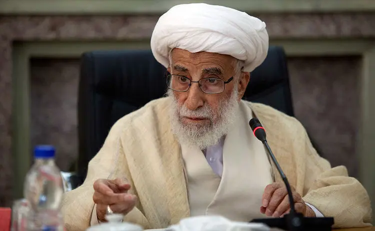 انتقاد تند آیت الله جنتی از وزارت خارجه؛ نمی دانم آن‌ها چه‌کار می‌کنند!