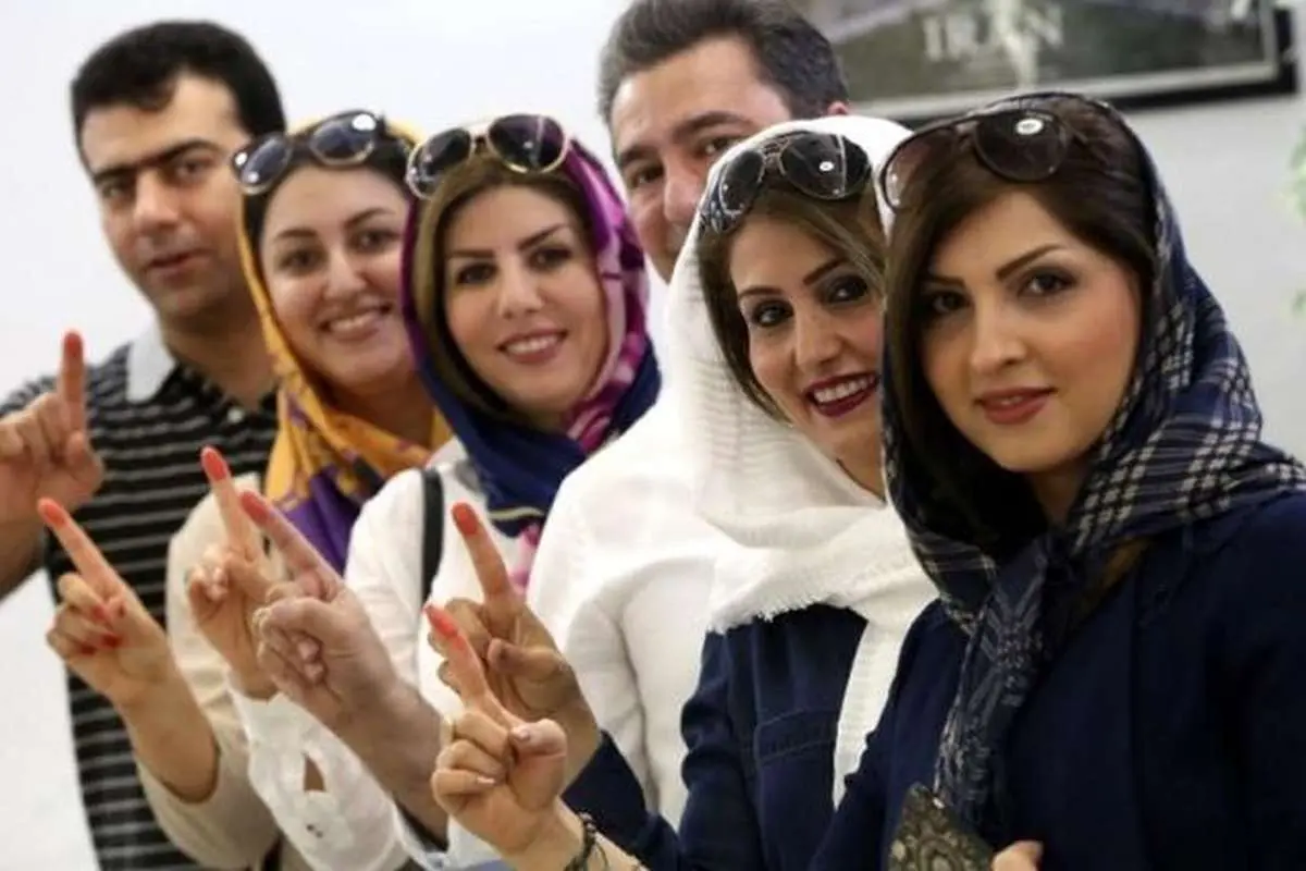 عبدی: در وضعیت کنونی پوپولیسم مسئله نیست/ شریعتی: به جای پوپولیسم نگران فاشیسم باشید