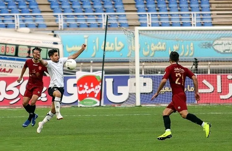 اتفاق عجیب و نادر در حاشیه بازی لیگ برتری