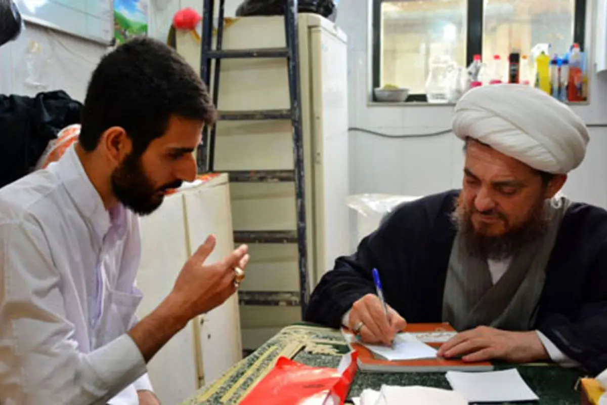 از ازدواج با جن تا آتش زدن کتاب پزشکی