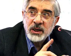 این آقا آگاهانه دروغ می گوید