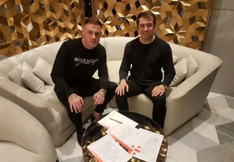 باشگاه تراکتور: استوکس مشکلی برای بازی در پرسپولیس ندارد!