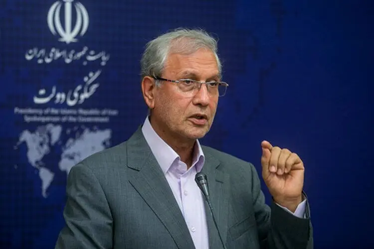 انتقاد ربیعی از عدم پخش سخنرانی روحانی در تلویزیون