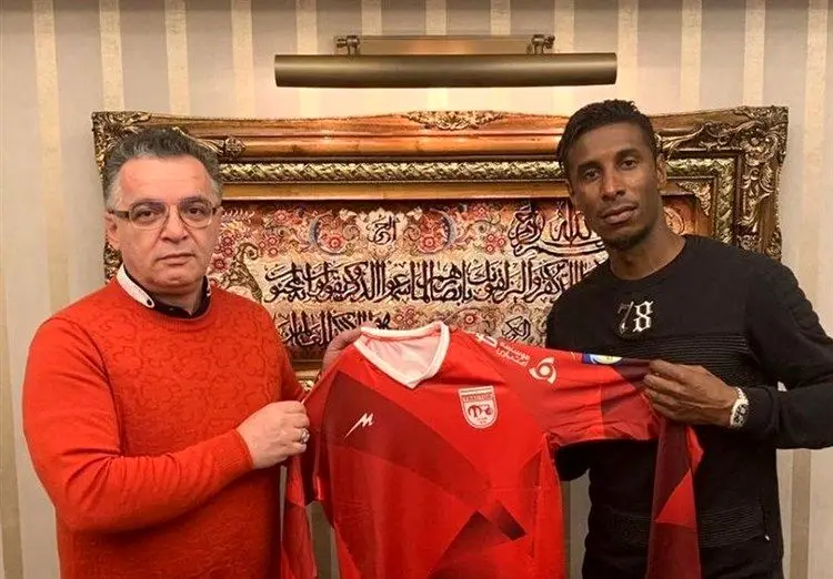 شکایت دردسرساز بازیکنی که یک دقیقه هم بازی نکرد