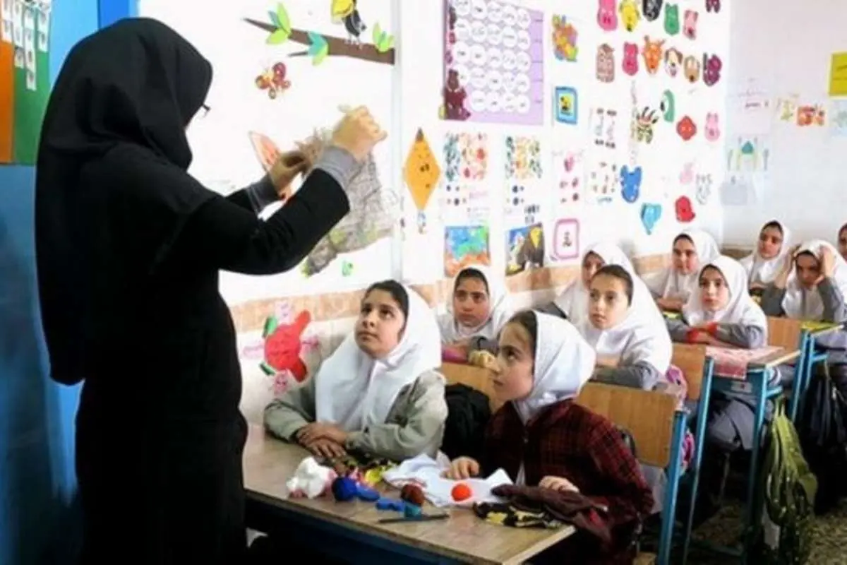 احتمال رتبه بندی معلمان بازنشسته شده در سال ۹۸