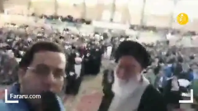 (ویدئو) حرکت عجیب مجری یک همایش در کنار امام جمعه مشهد