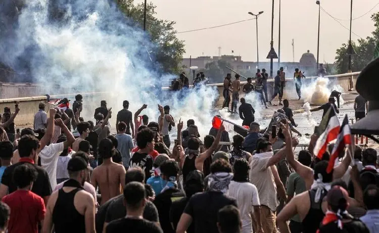 ٨ کشته و ۱۰۰ زخمی در درگیری‌های شهر نجف