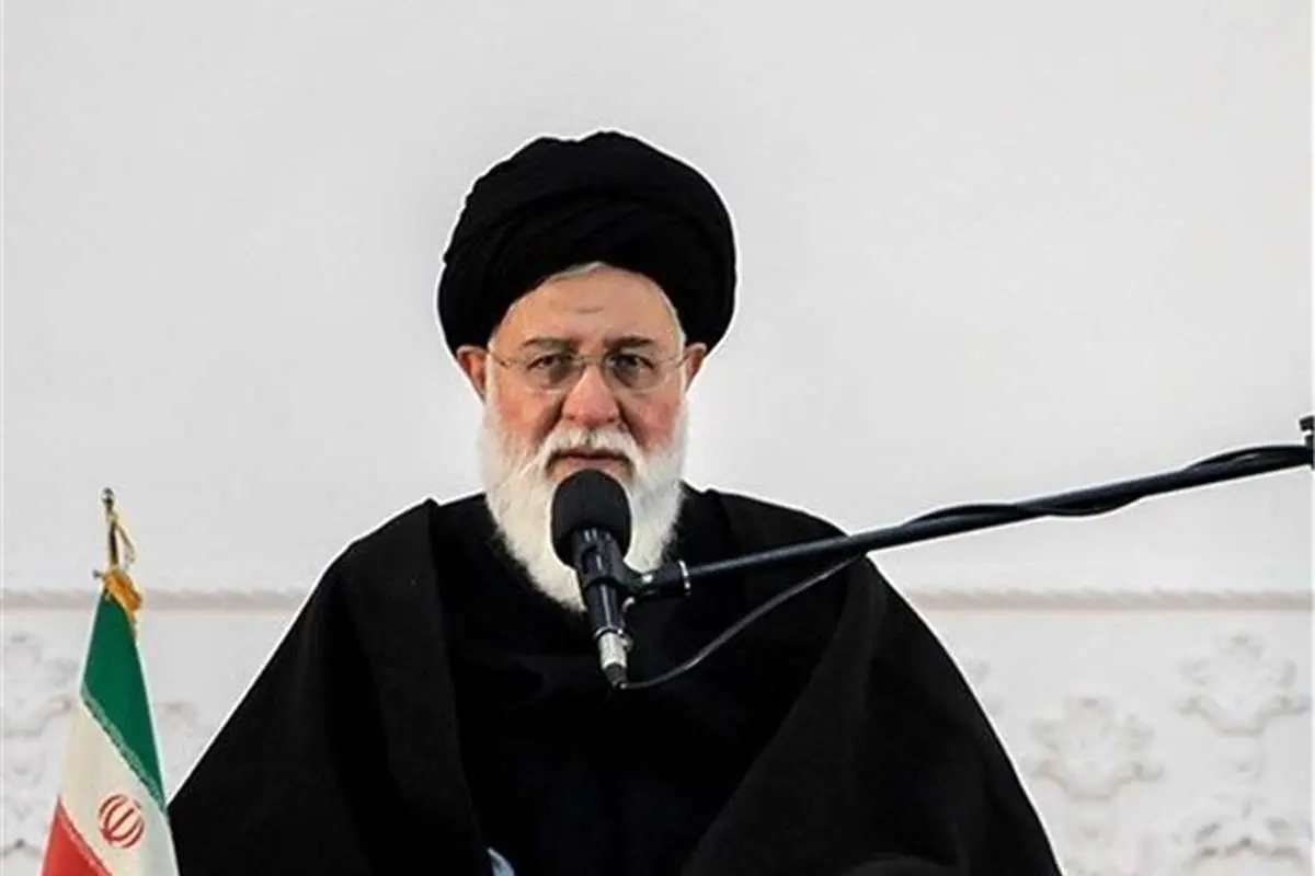 علمالهدی: لیبرالها دین را مانع توسعه میدانند