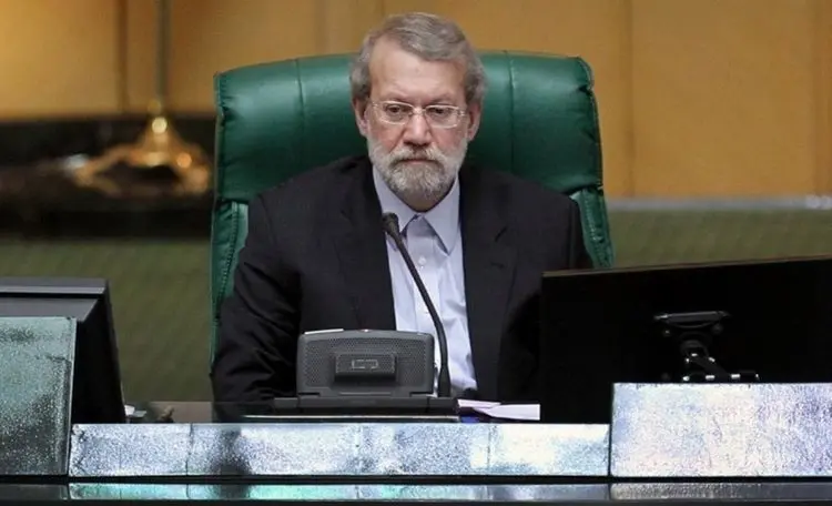 جدال لاریجانی و کدخدایی درباره ردصلاحیت‌ها