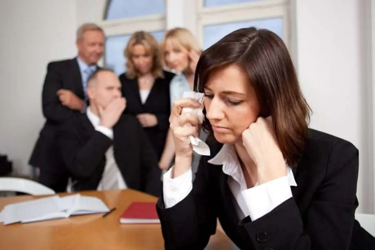با رئیس زورگو چطور مواجه شویم؟