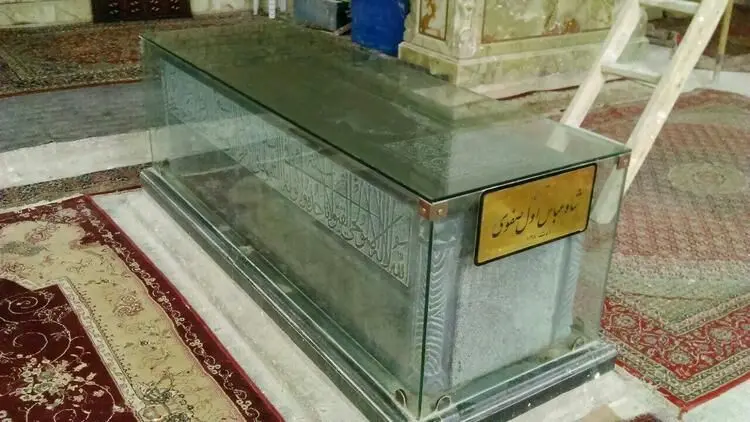 آرامگاه شاه عباس صفوی پادشاه مقتدر صفویه