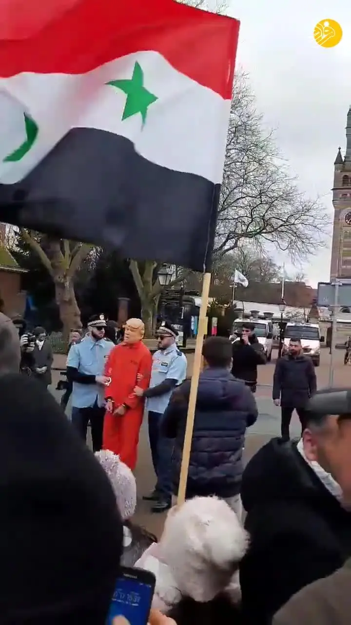 (ویدئو) بازداشت و محاکمه نمادین ترامپ
