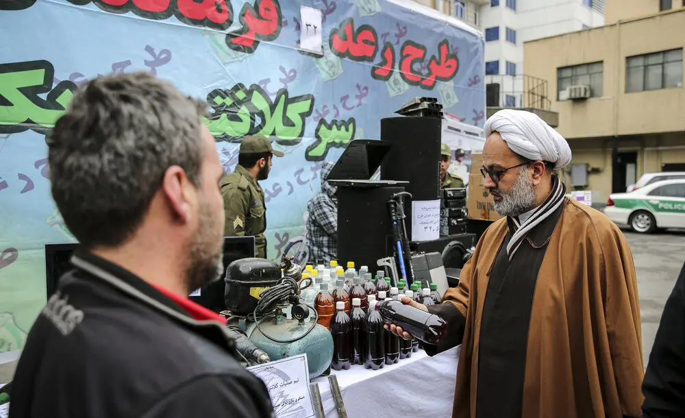 (تصاویر) نمایش کشفیات طرح رعد ۳۲