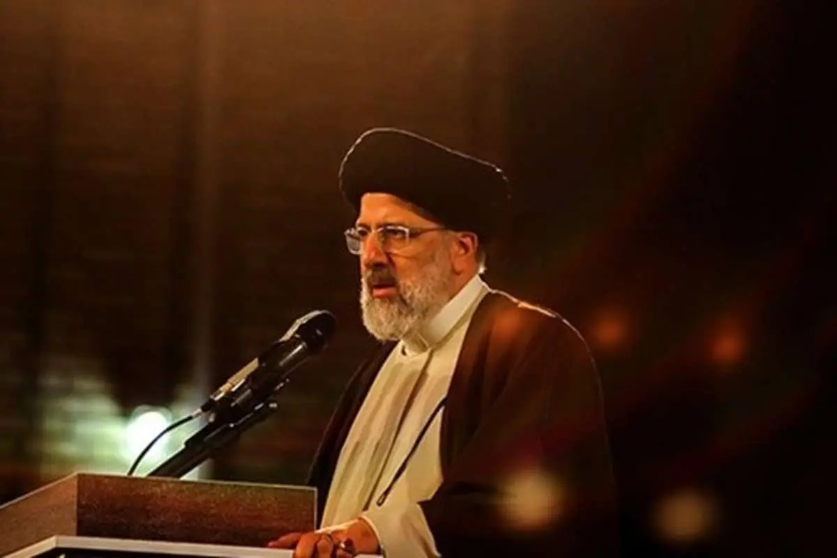 رئیسی: مال حرام را از حلقوم حرامخواران بیرون میکشیم