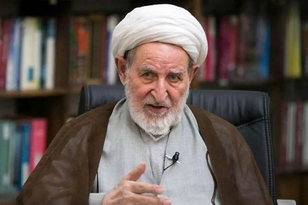آیتالله یزدی: پول، زن و مقام ابزار دشمن برای تخریب است