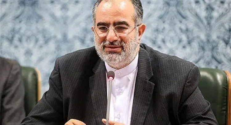 واکنش حسام‌الدین آشنا به «خروج» حاتمی‌کیا