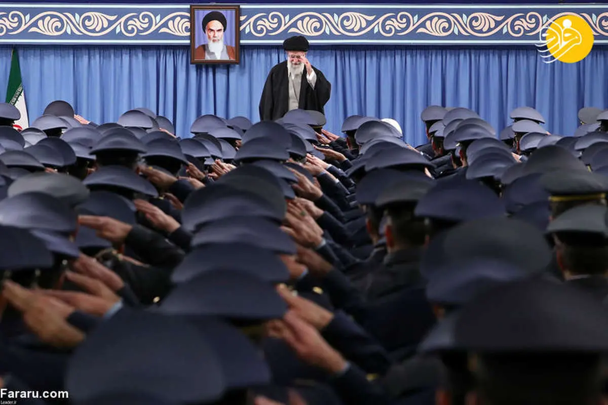 رهبر انقلاب: باید قوی شویم تا جنگ نشود