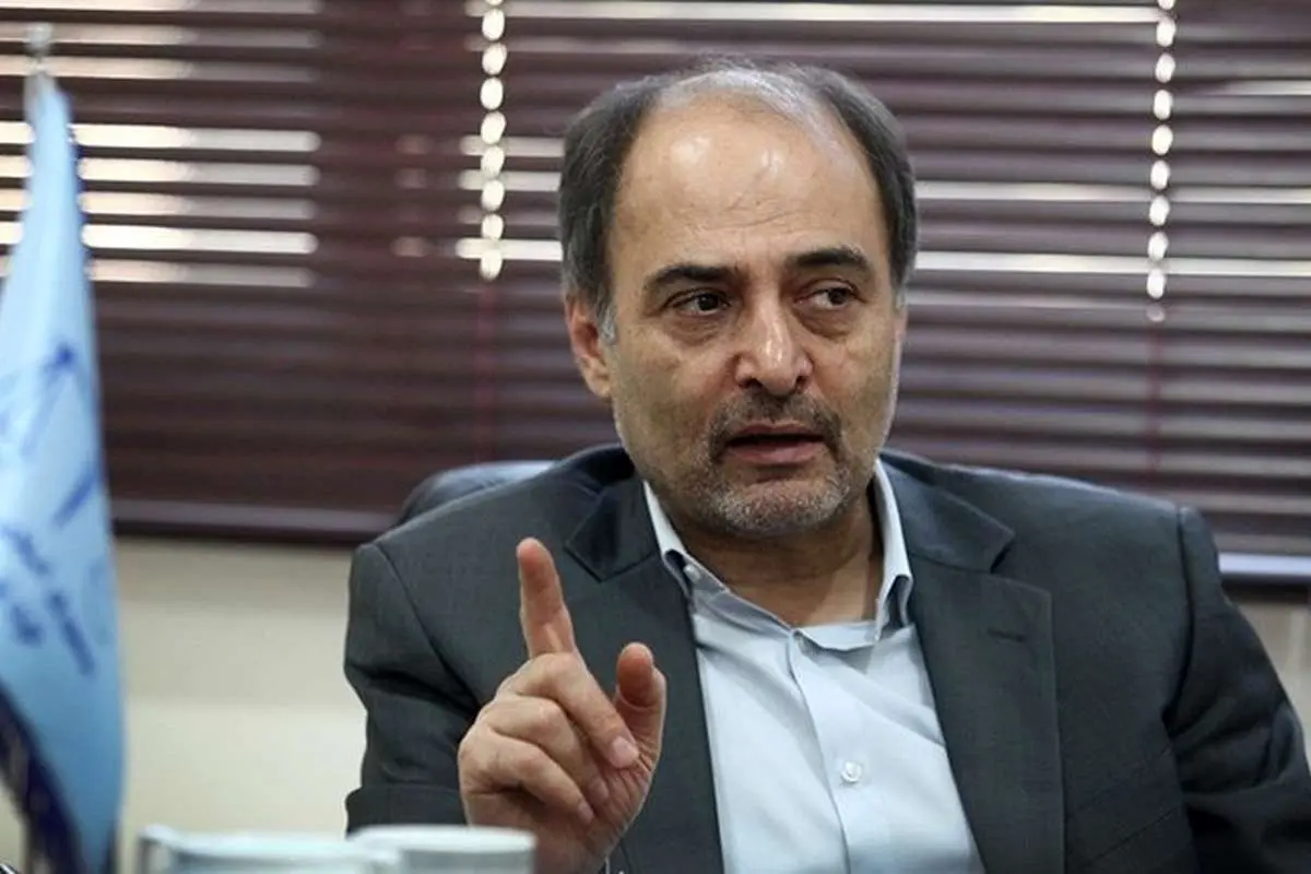 احمدینژاد فرهنگ را هم از ما گرفت
