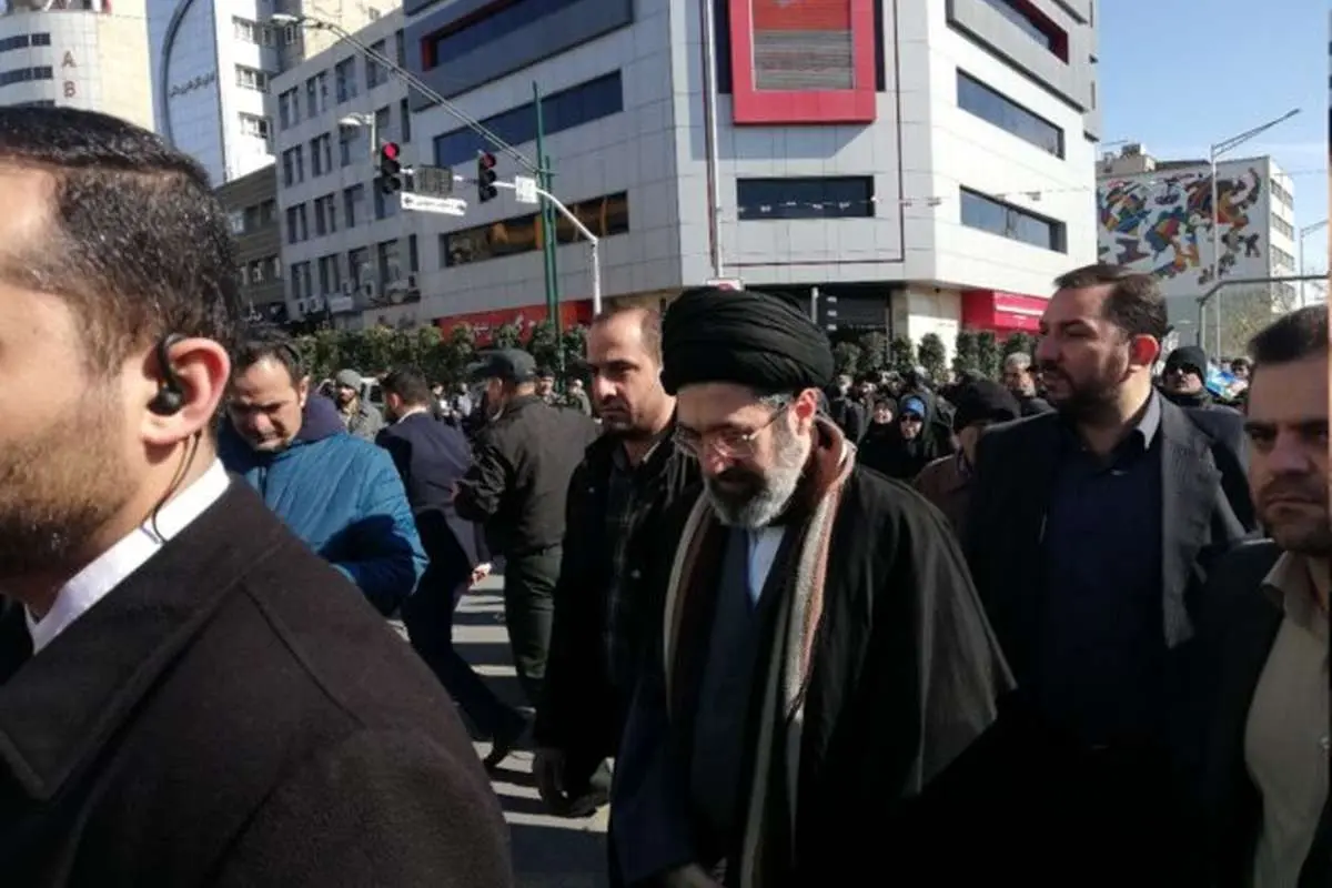 (تصویر) حضور فرزند رهبر انقلاب در راهپیمایی ۲۲ بهمن