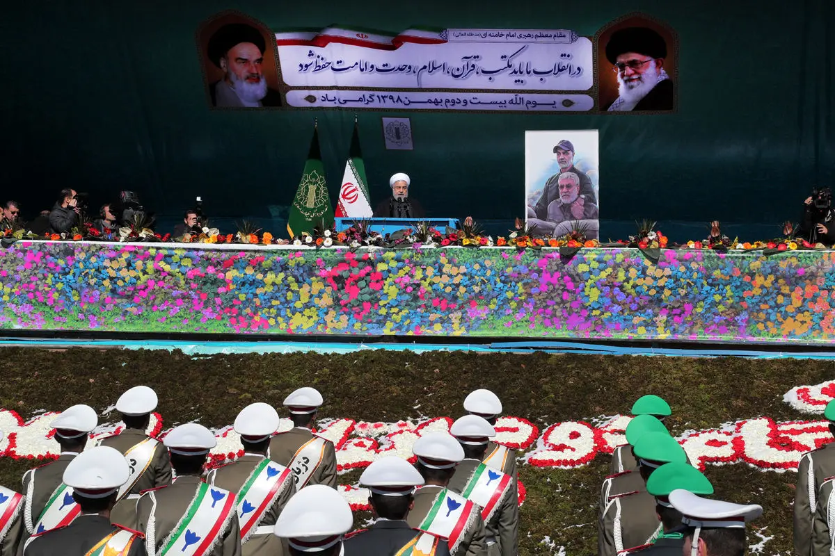 (تصاویر) سخنرانی روحانی در اجتماع بزرگ مردم تهران