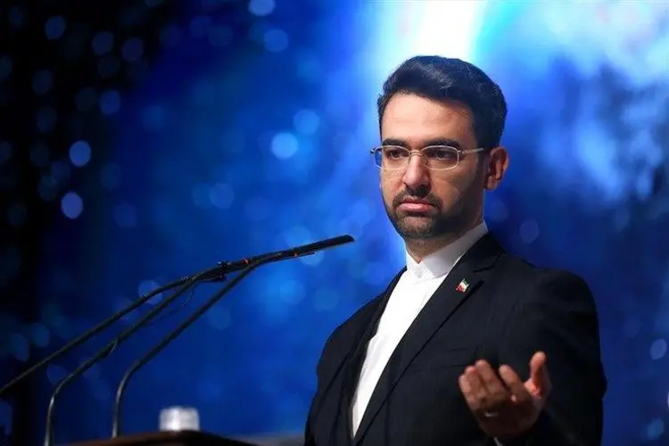 آذری جهرمی: علت عدم موفقیت «ظفر» ۱۲ ثانیه لعنتی بود