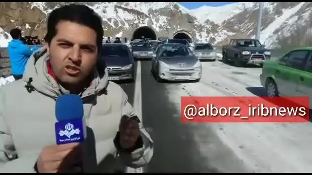 (ویدئو) قطعه یک آزادراه تهران-شمال زیر بار ترافیک رفت