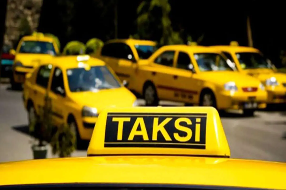 جزئیات افزایش نرخ کرایه تاکسی‌های اینترنتی در سال ۹۹