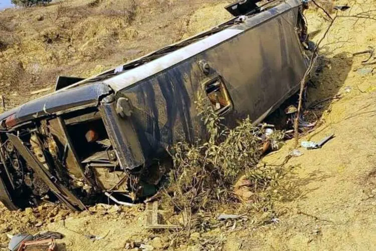 کشته شدن ۷ هوادار بارسلونای اکوادور در سانحه رانندگی