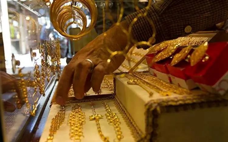 جدیدترین نرخ ارز، دلار، سکه، طلا و یورو در بازار امروز ۲۷ بهمن ۹۸