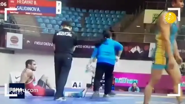 (ویدئو) باخت عجیب و مشکوک کشتی‌گیر ایران