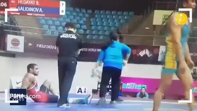 (ویدئو) باخت عجیب و مشکوک کشتی‌گیر ایران