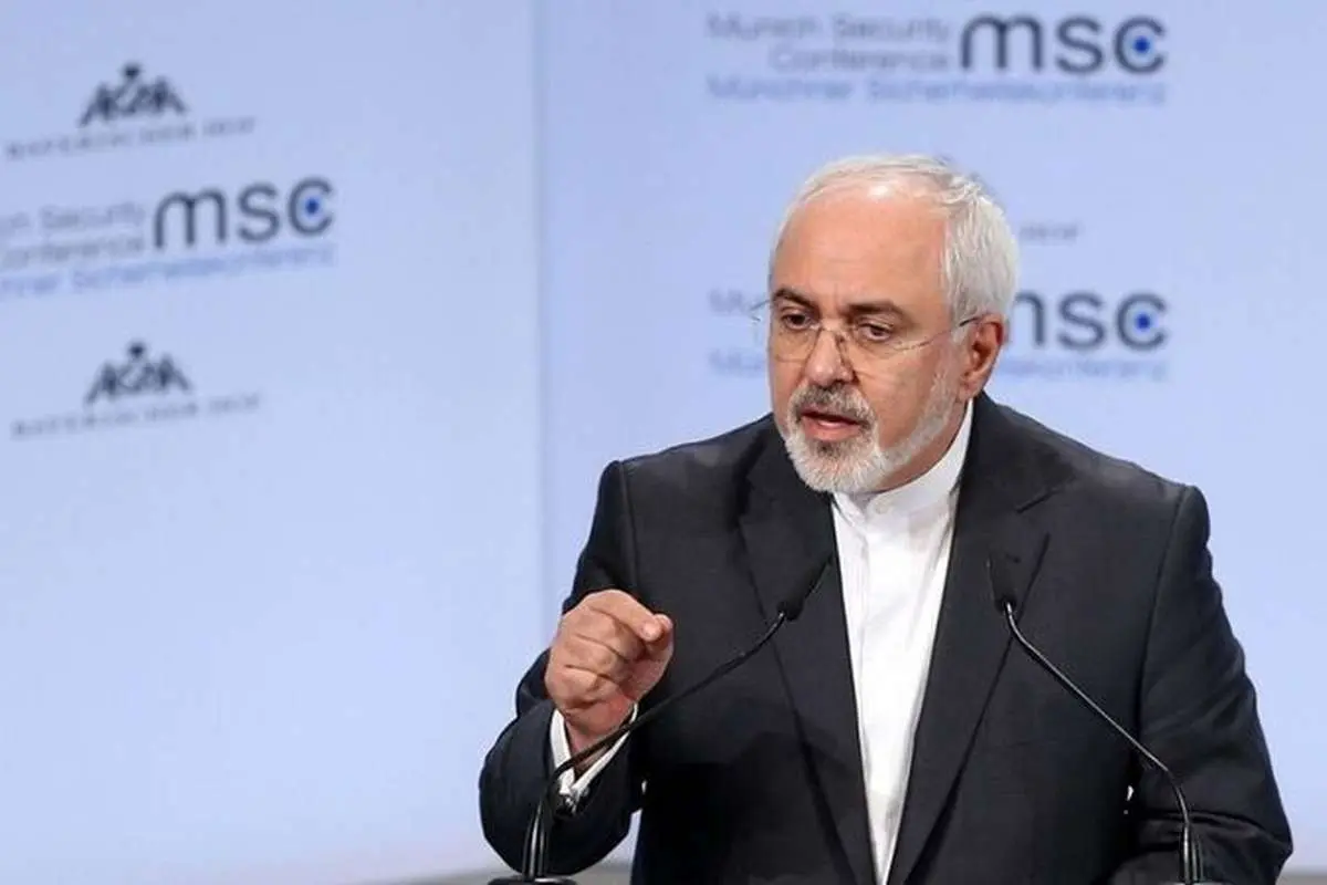 رونمایی ظریف از بولتون دوم در کنفرانس مونیخ