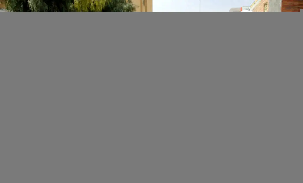 (تصاویر) عملیات راه‌اندازی بیمارستان سیار در قم
