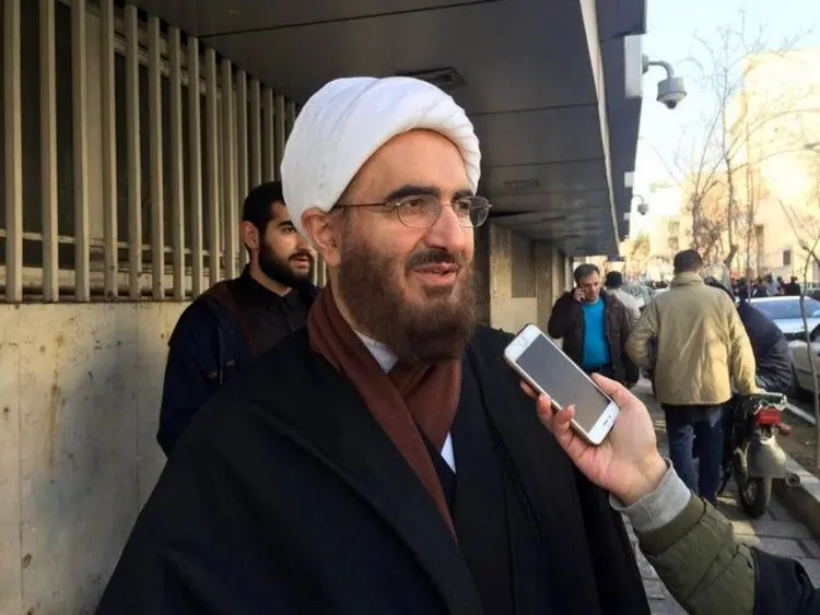 نماز جمعه در تمامی مراکز استان‌ها تعطیل شد