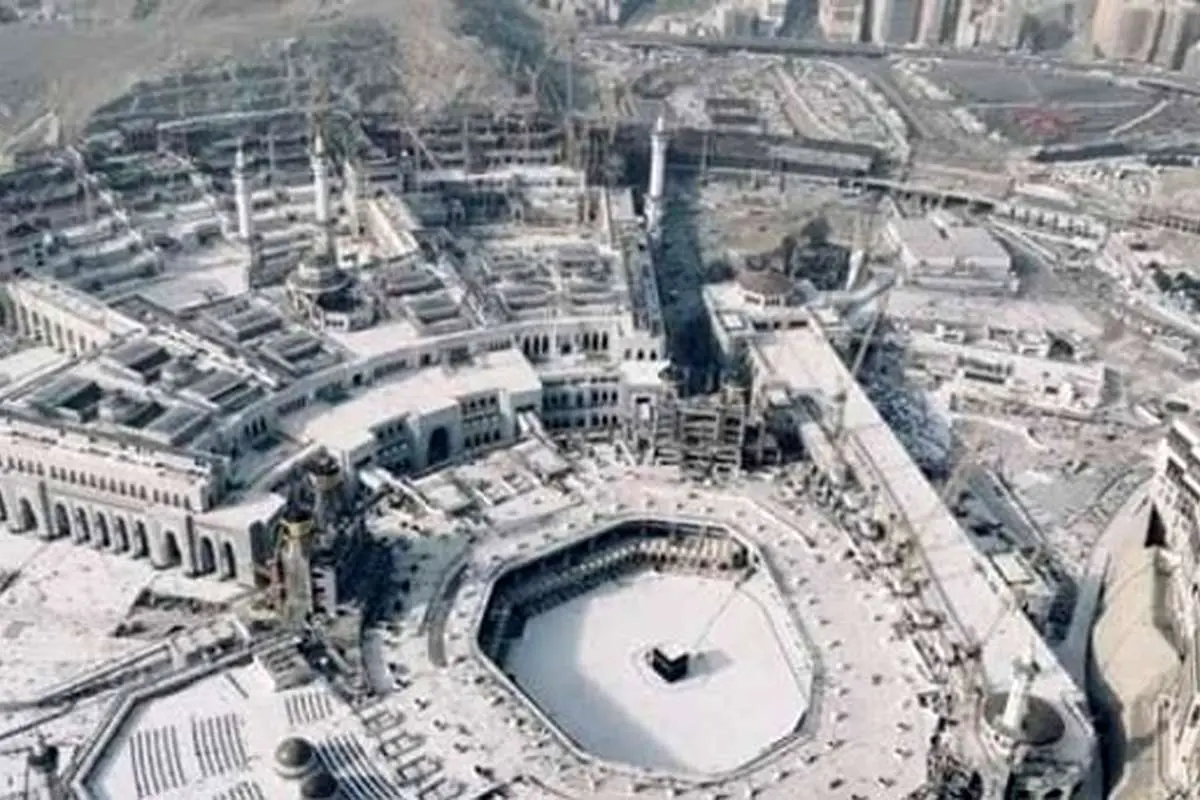 عربستان سعودی طواف حول کعبه را تعطیل کرد